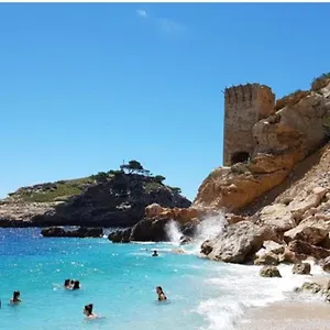 Les Hebergements De La Plage Sur La Cote Bleu Martigues
